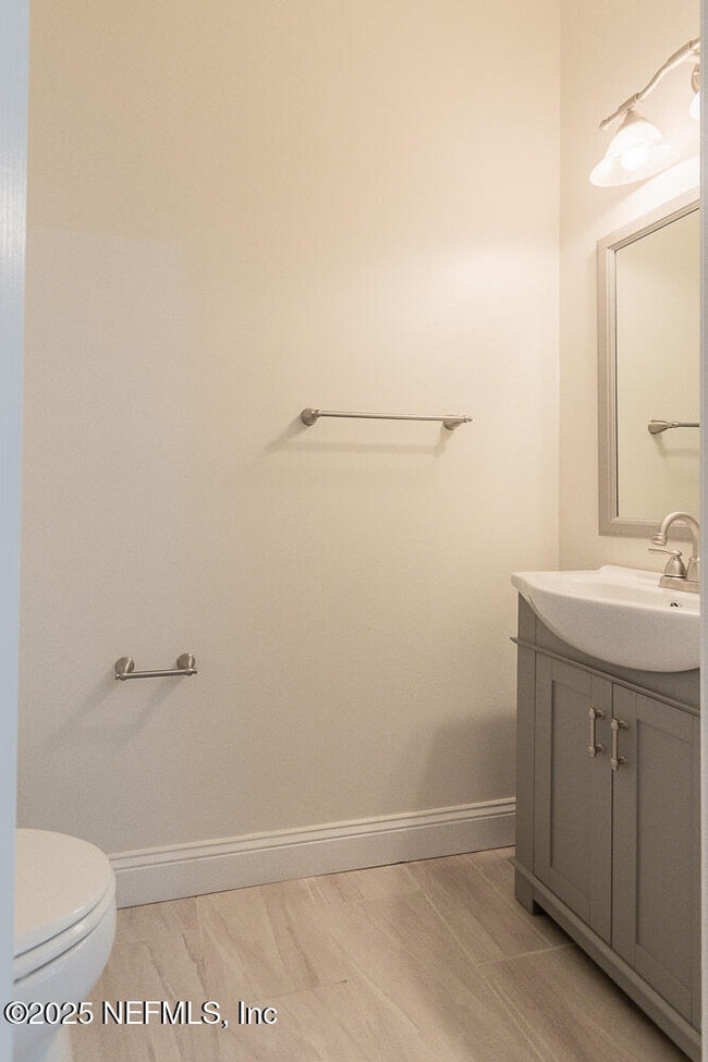 Building Photo - 4422 Capital Dome Dr