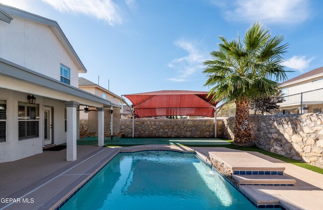 Building Photo - 12297 Kingsgate Ct