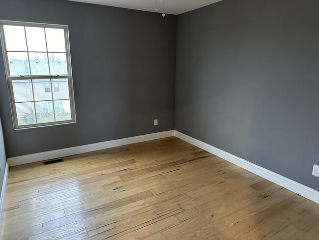 Building Photo - 2568 Kearney Ridge Boulevard