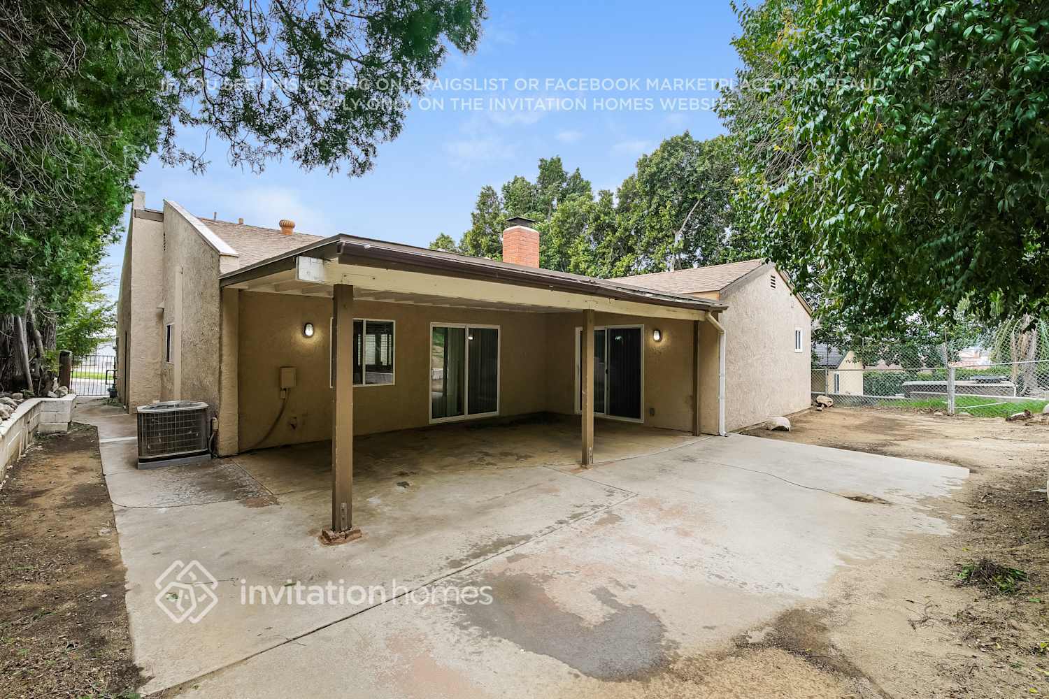 Building Photo - 13427 Almetz St