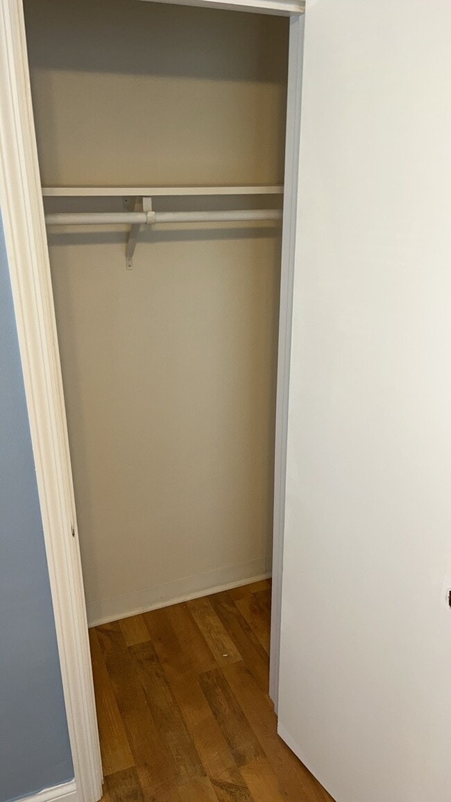 Building Photo - 4230 Reading Rd