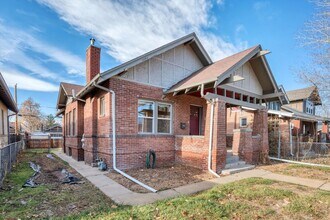 Building Photo - Stunning Craftsman Home in the Heart of Denver!