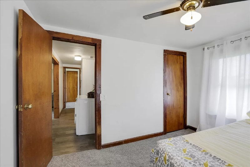 Building Photo - 121 S 25th St