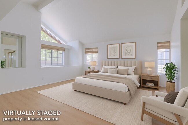 Building Photo - 26721 Sierra Vista