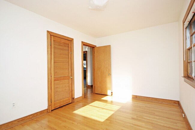 Building Photo - One-Level Living Near Downtown, UVA, and Pantops