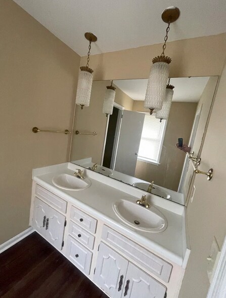 Building Photo - 3528 Carter Hill Rd