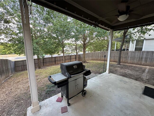 Building Photo - 10214 Maydelle Dr