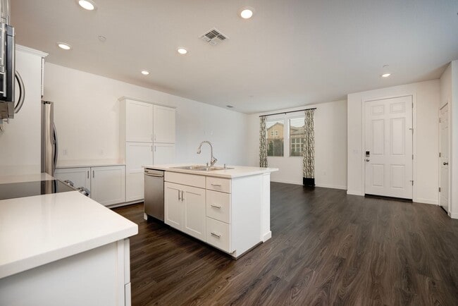 Building Photo - 5691 Whimsical Ln