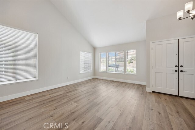 Building Photo - 1427 E Cisneros Ln