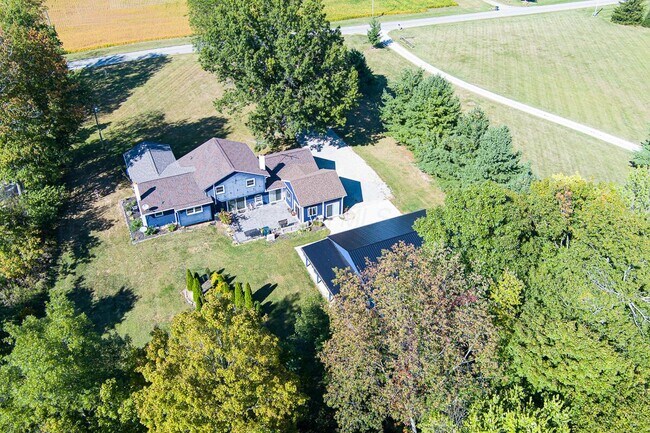 Building Photo - 11850 Beacom Rd