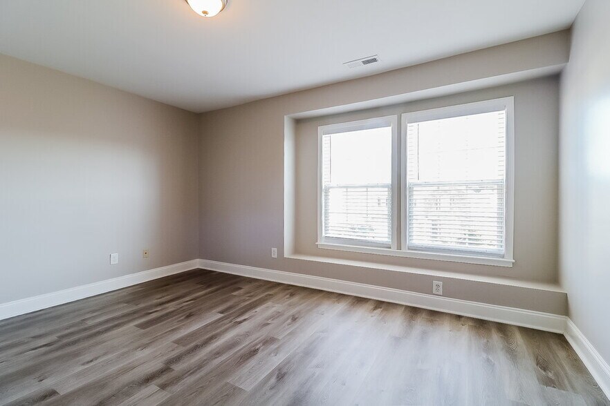 Building Photo - 3226 Mackinac Island Ln