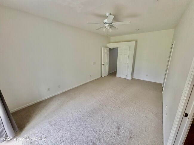 Building Photo - 163 King Neptune Ln