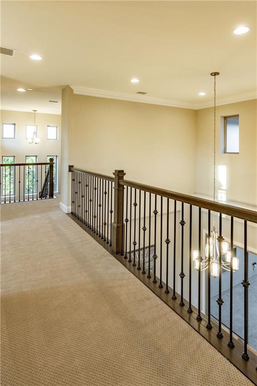 Building Photo - 511 Woodside Ter