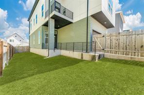 Building Photo - 6304 Toscana Ave