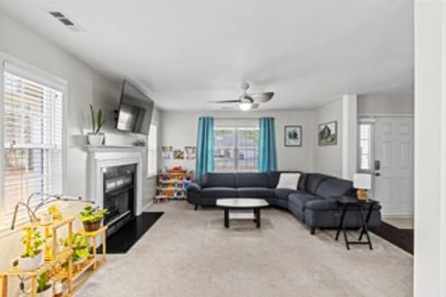 Building Photo - Lifestyle Focused