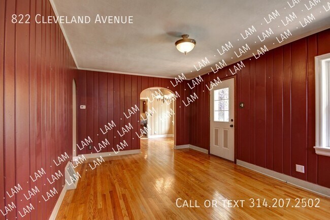 Building Photo - 822 Cleveland Ave