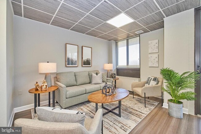 Building Photo - 4242 East-West Hwy