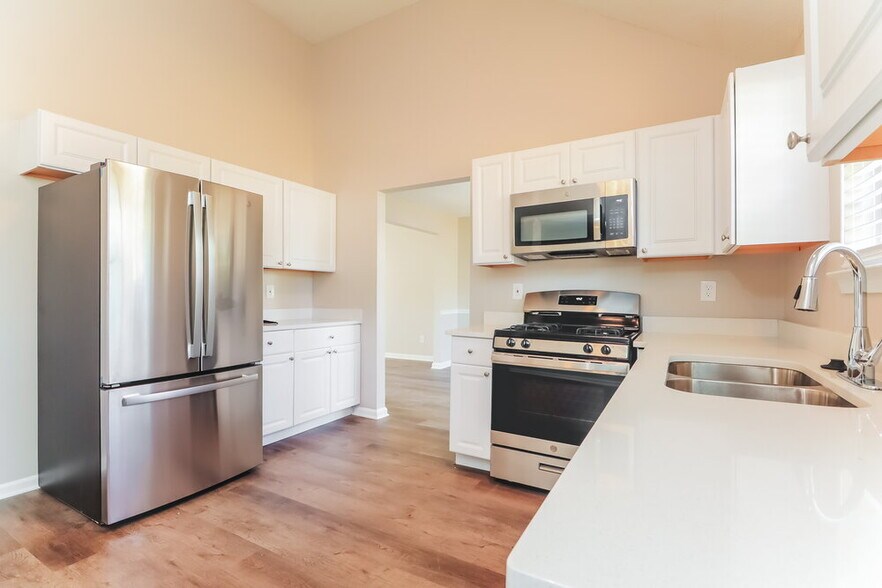 Building Photo - 6074 Idlewood Trce