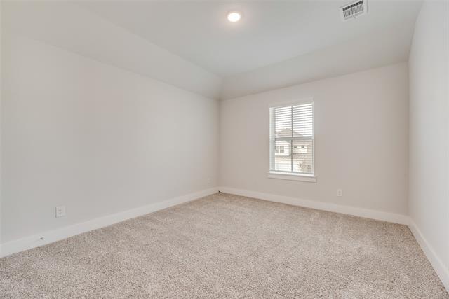 Building Photo - 733 Peaceful Ln