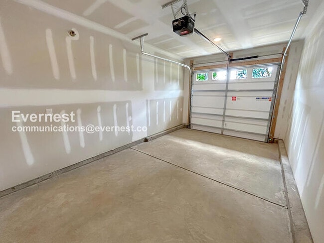 Building Photo - 503 N Linwood Ave