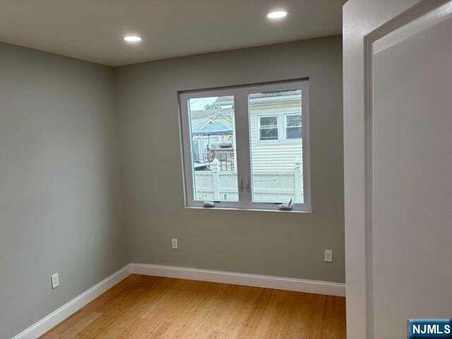 Building Photo - 86 Orange Ave