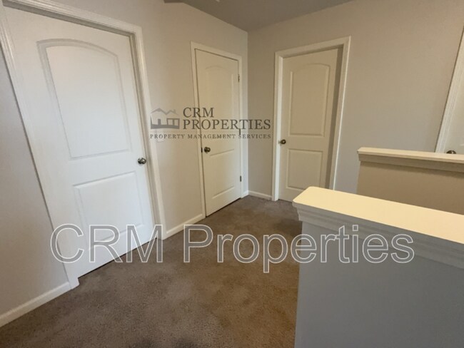 Building Photo - 211 Barr Ct