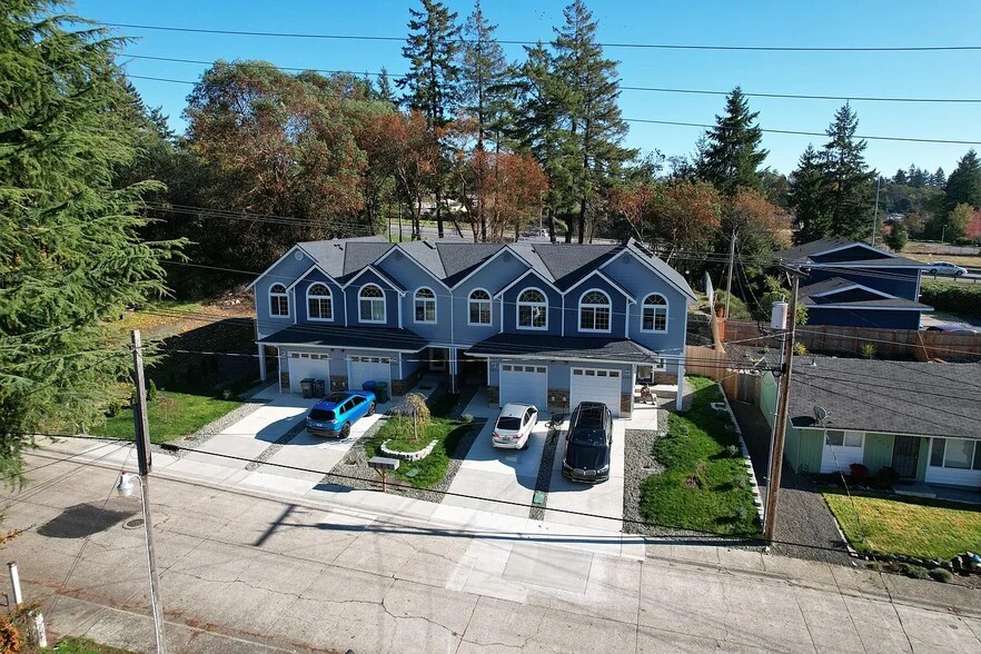 Birds eye view - 2840 Clare Ave