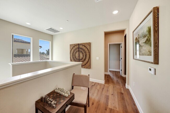 Building Photo - 2162 W Solo Wy