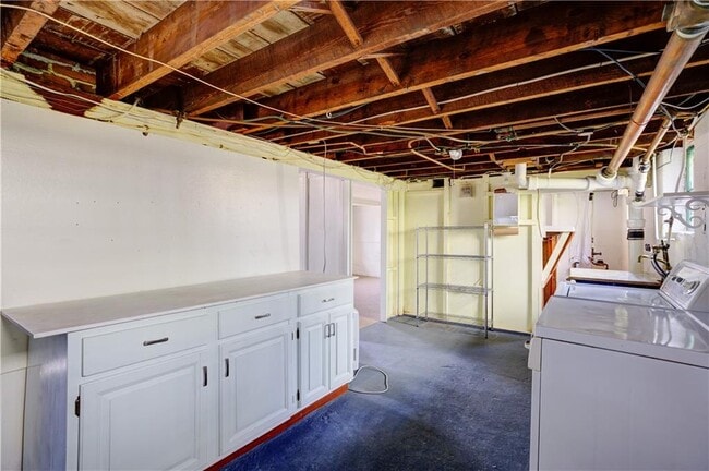 Building Photo - 22 Burdick Ave