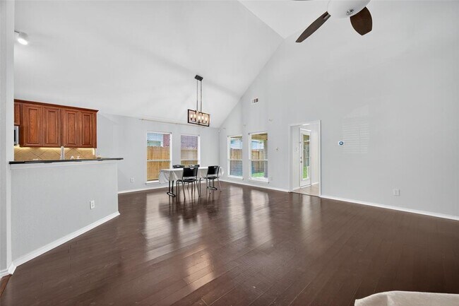 Building Photo - 13012 Balsam Breeze Ln