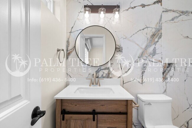 Building Photo - 1811 Greenfield Dr