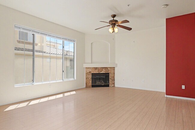 Building Photo - 7185 S Durango Dr