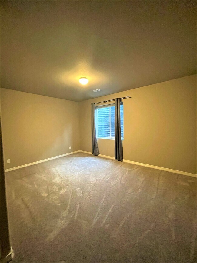 Building Photo - 12745 Culebra Peak Dr