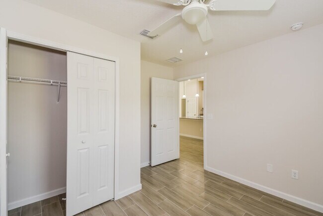 Building Photo - 6087 Patriots Landing Ln