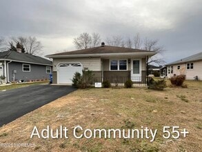 Building Photo - 554 Jamaica Blvd