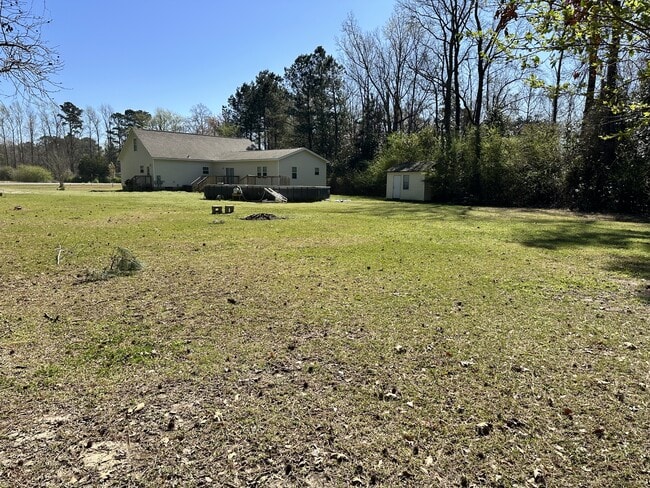 Building Photo - 103 Meadowview Rd