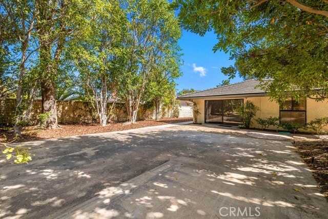 Building Photo - 18791 Smoketree Cir