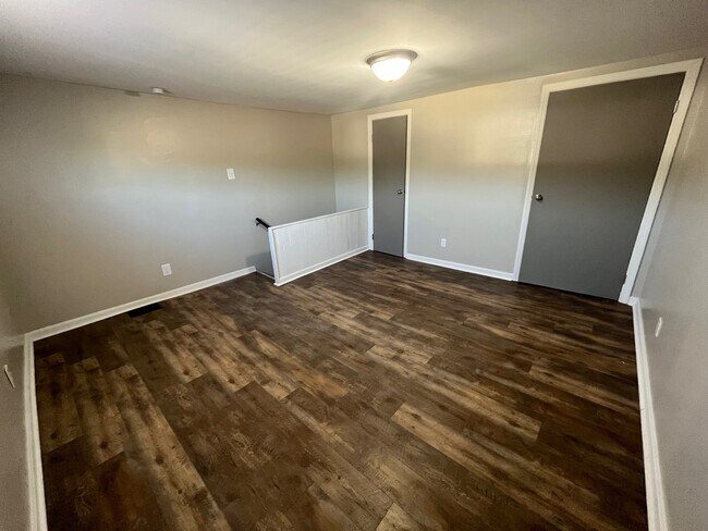 Building Photo - 1707 Cherry Way