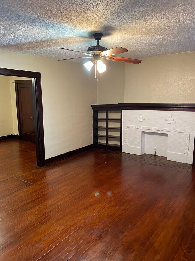 Building Photo - 2534 NW 21