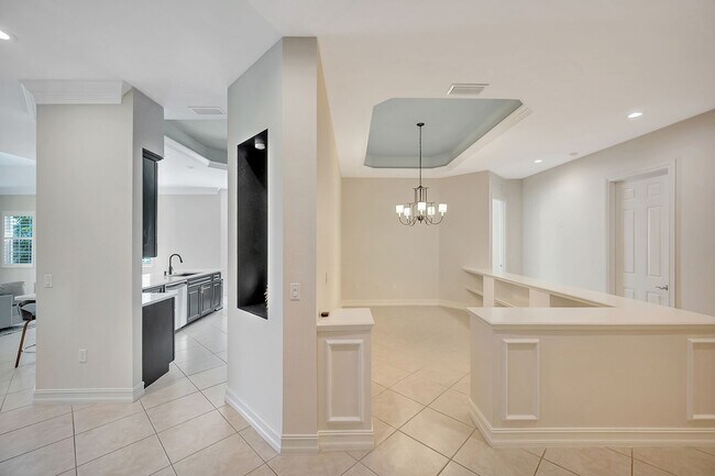 Building Photo - 7168 Lemuria Cir