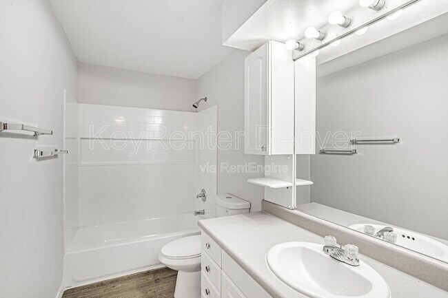 Building Photo - 12133 N Melody Dr