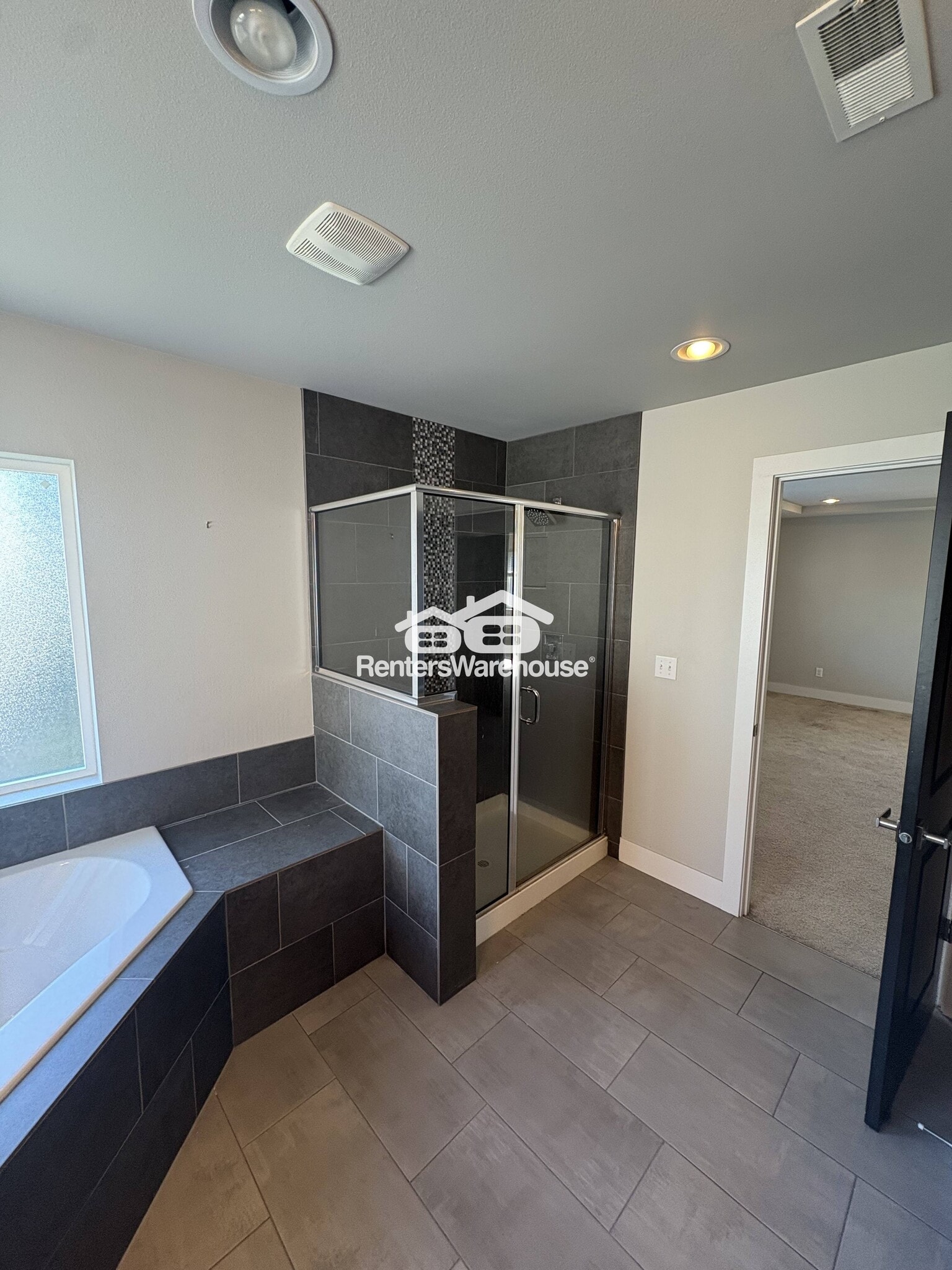 Building Photo - 16809 1st Pl W
