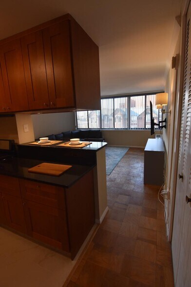 Building Photo - 2030 F St NW