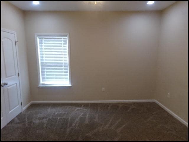 Building Photo - 802 Wright Ave