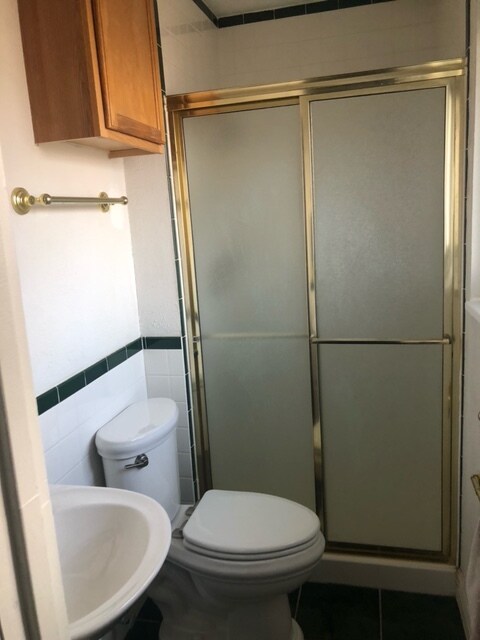 Building Photo - 545 Sundown Ln