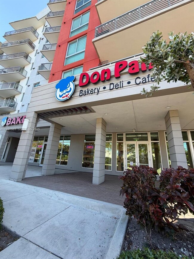 Building Photo - 7661 NW 107th Ave