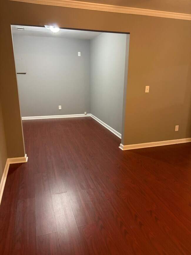 Building Photo - Beautiful Home with Finished Basement