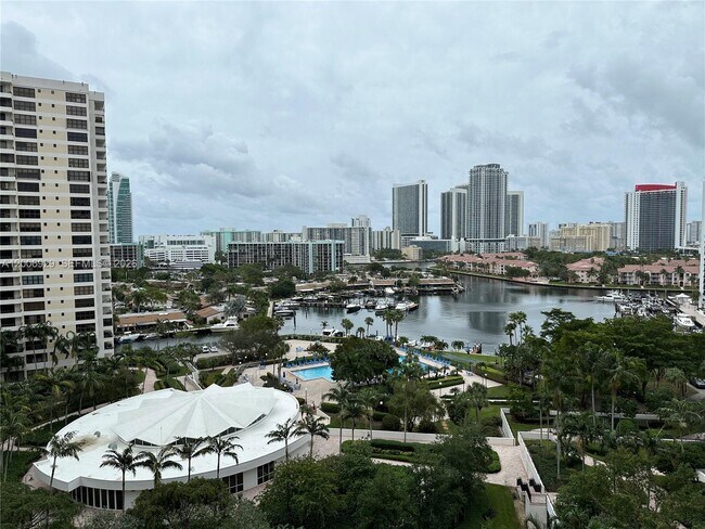 Building Photo - 600 Three Islands Boulevard