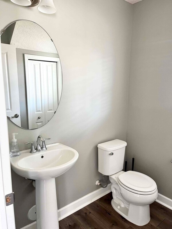 Building Photo - 3337 Lakewood Trl