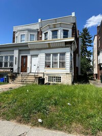 Building Photo - BRAND NEW 2 BEDROOM 1 BATH FIRST FLOOR APA...